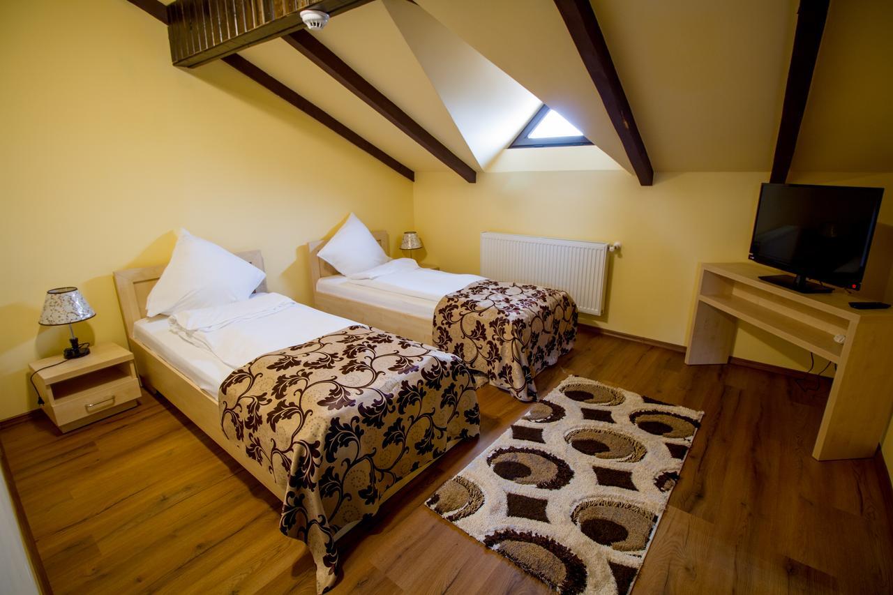 Green Garden Resort Odobesti Quarto foto